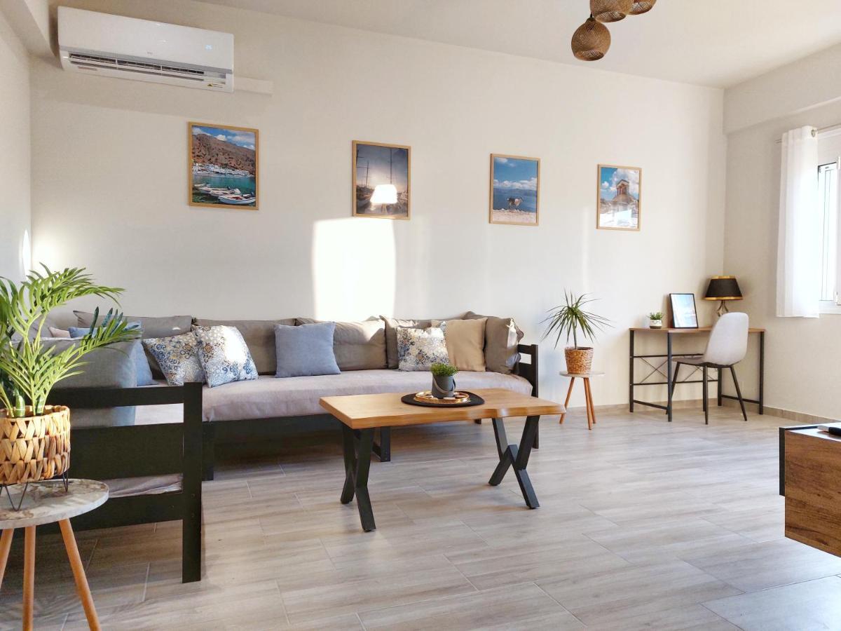 Holiday House Heraklion Deluxe Экстерьер фото