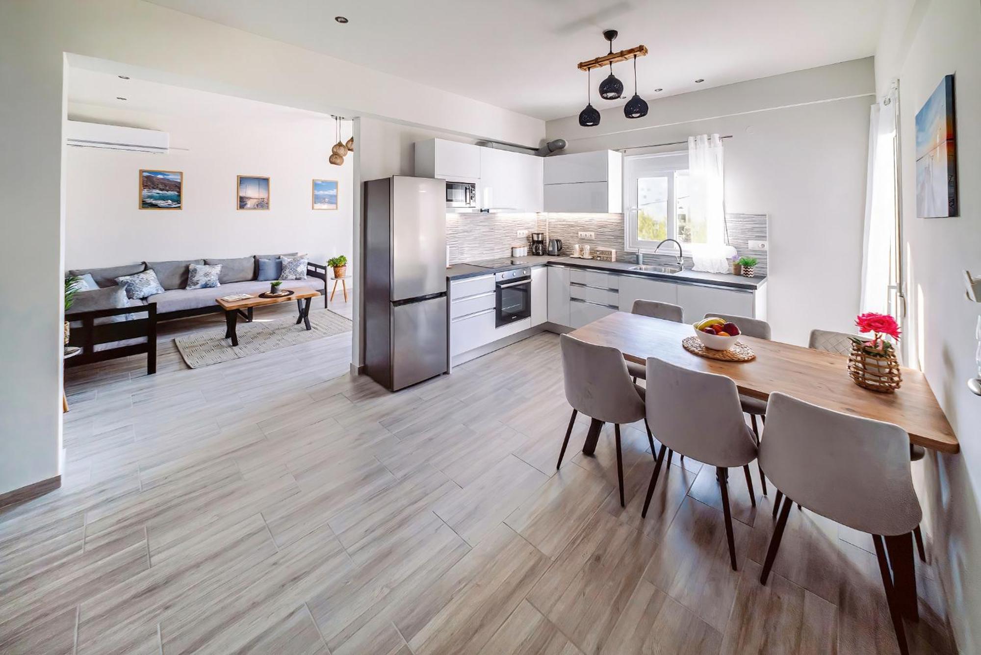 Holiday House Heraklion Deluxe Экстерьер фото