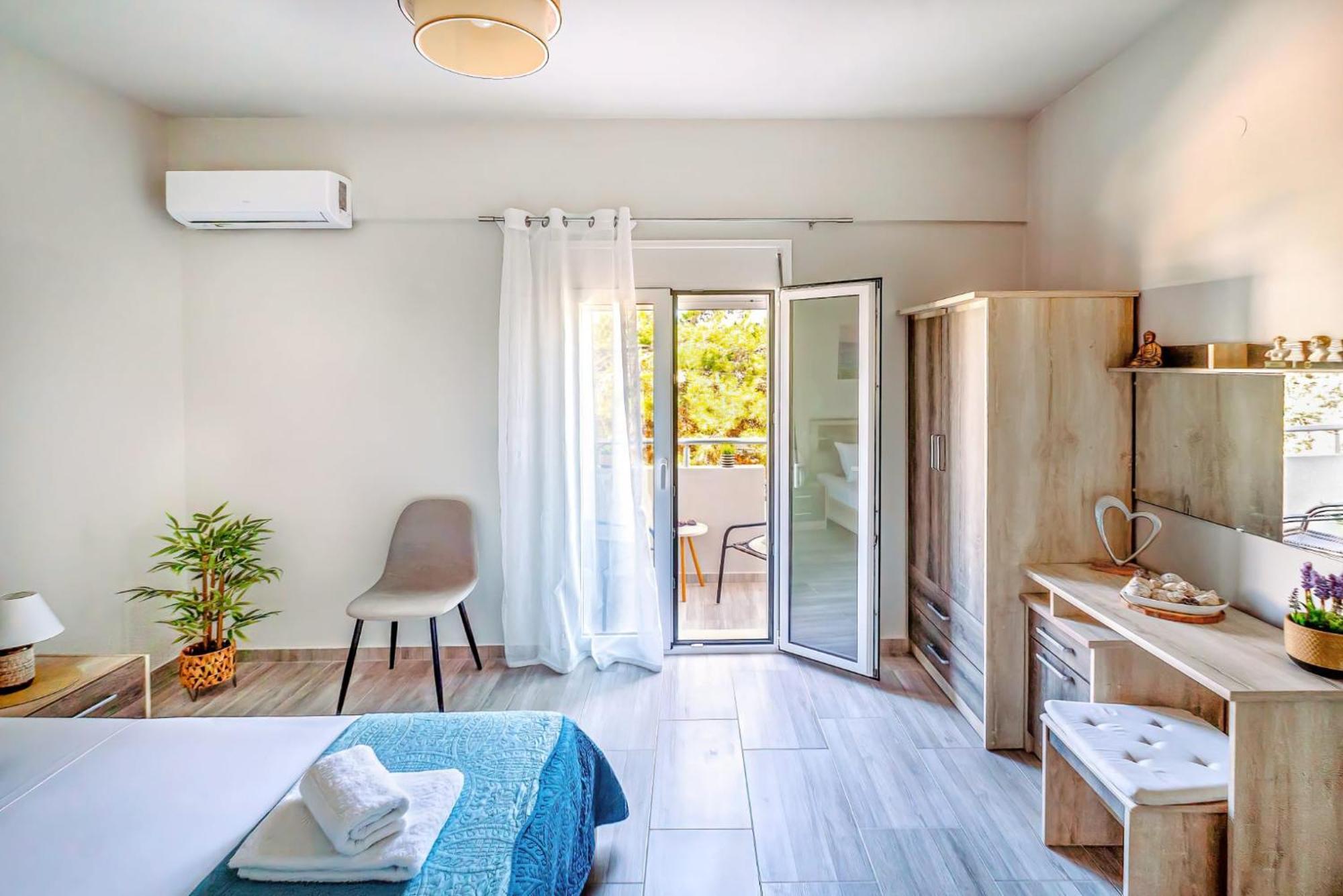 Holiday House Heraklion Deluxe Экстерьер фото