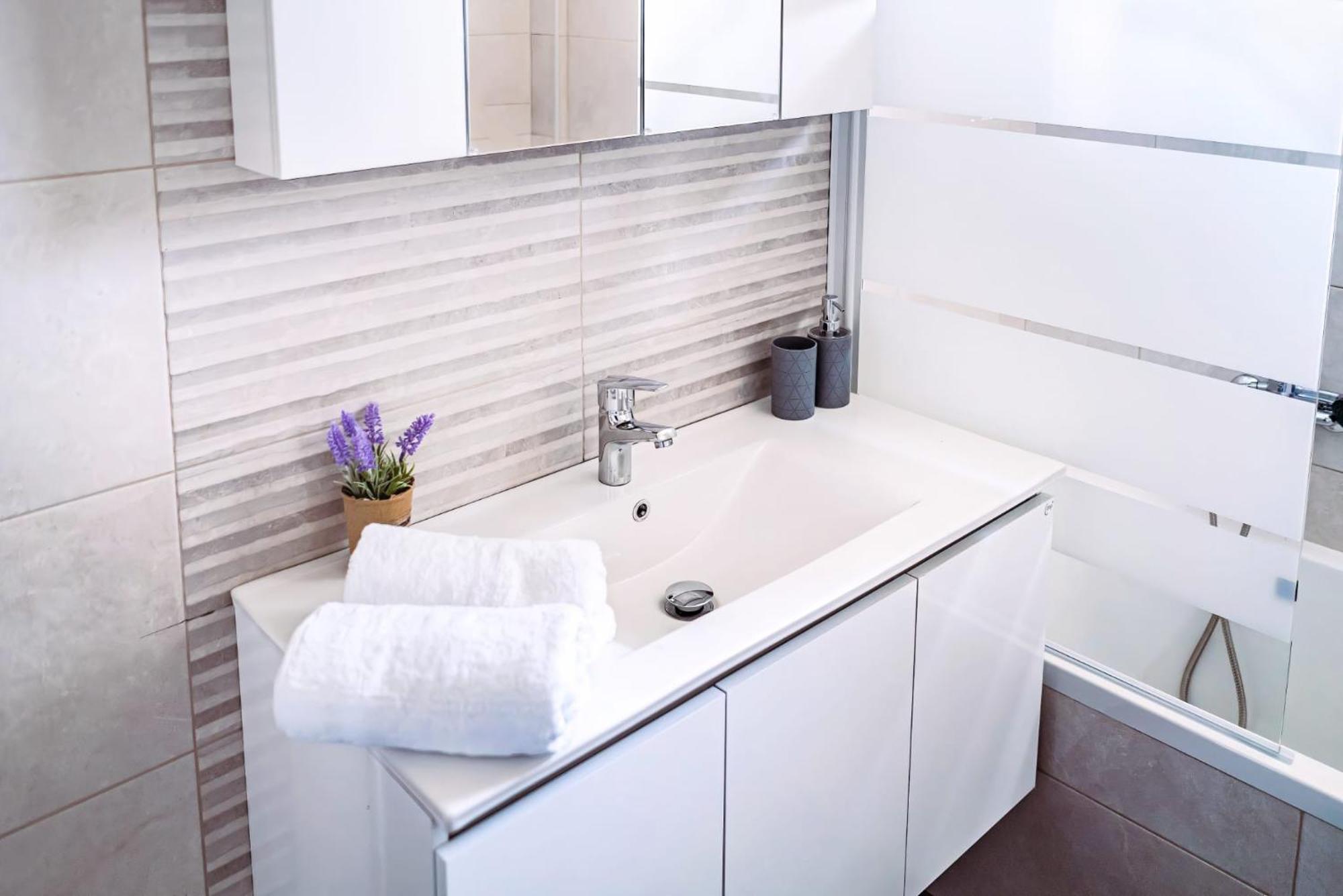 Holiday House Heraklion Deluxe Экстерьер фото