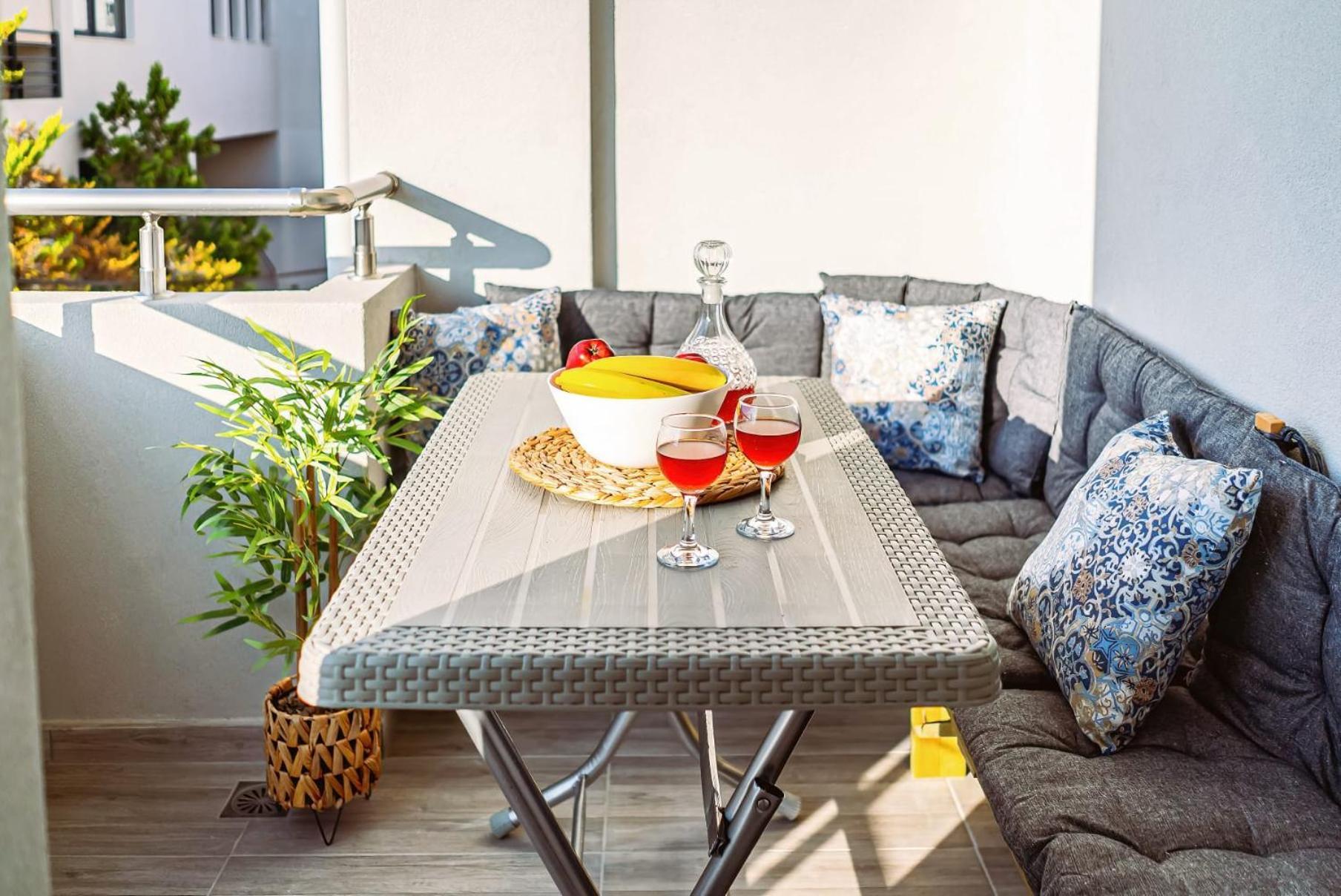 Holiday House Heraklion Deluxe Экстерьер фото
